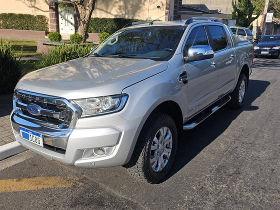FORD RANGER 3.2 LIMITED 4X4 CD 20V DIESEL 4P AUTOMÁTICO FORD RANGER 3.2 LIMITED 4X4 CD 20V DIESEL 4P AUTOMÁTICO